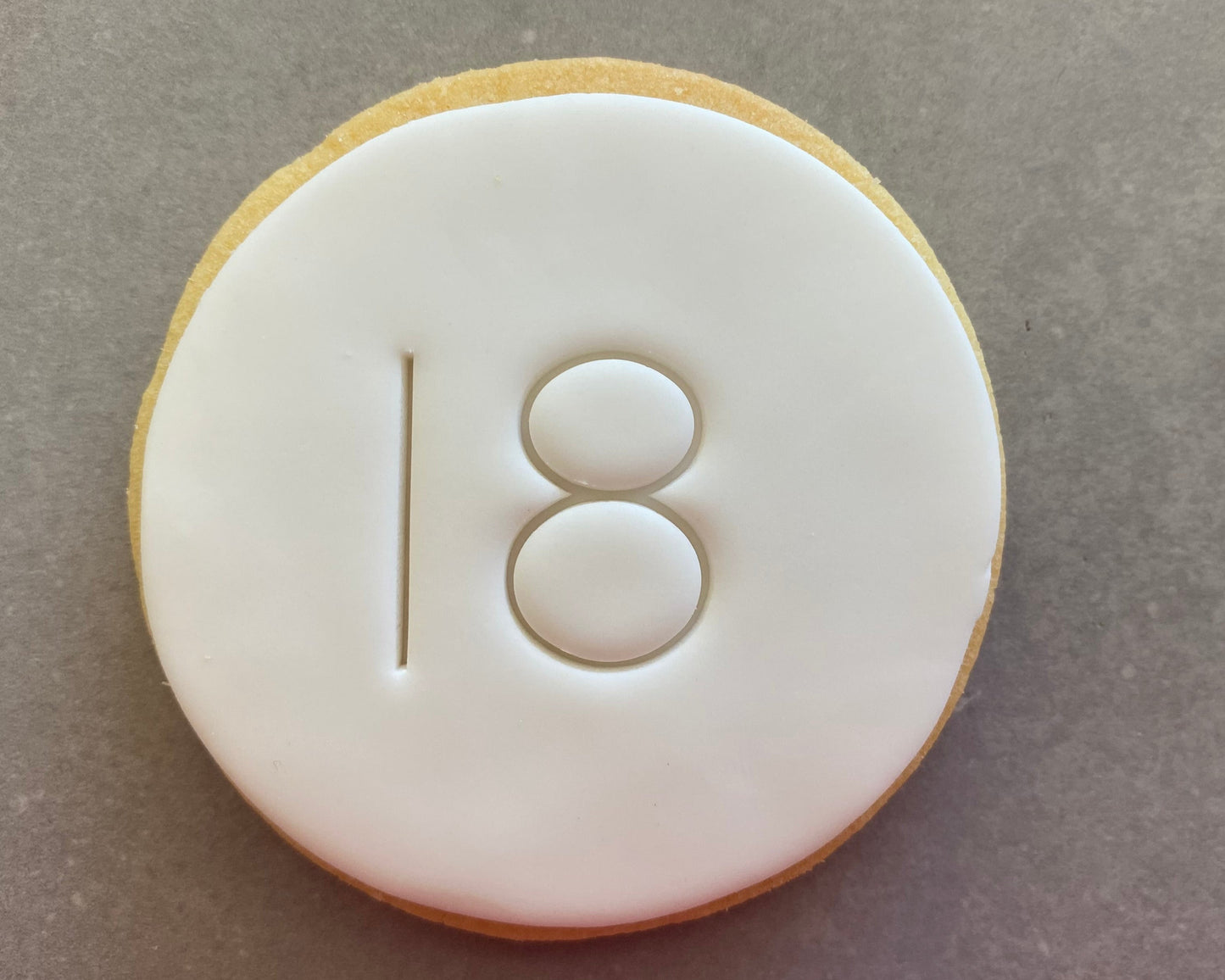 Fondant cookies, Gift Boxes, Delivery Australia – Bellomonte Biscuits