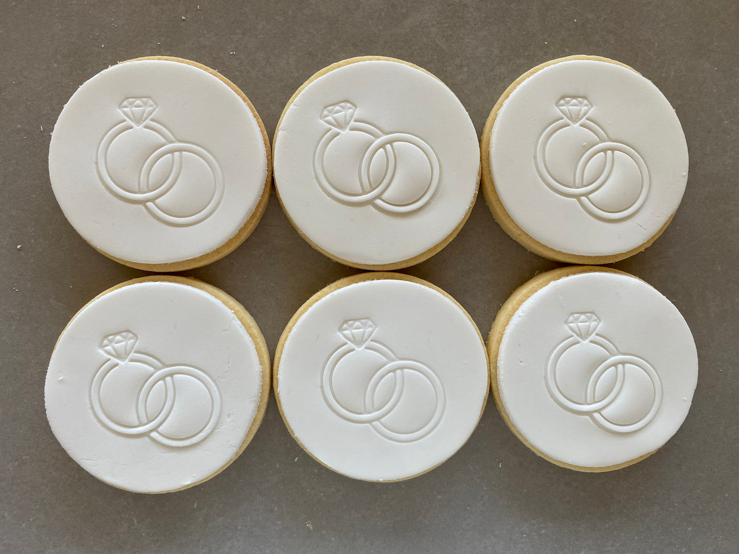 Fondant cookies, Gift Boxes, Delivery Australia – Bellomonte Biscuits