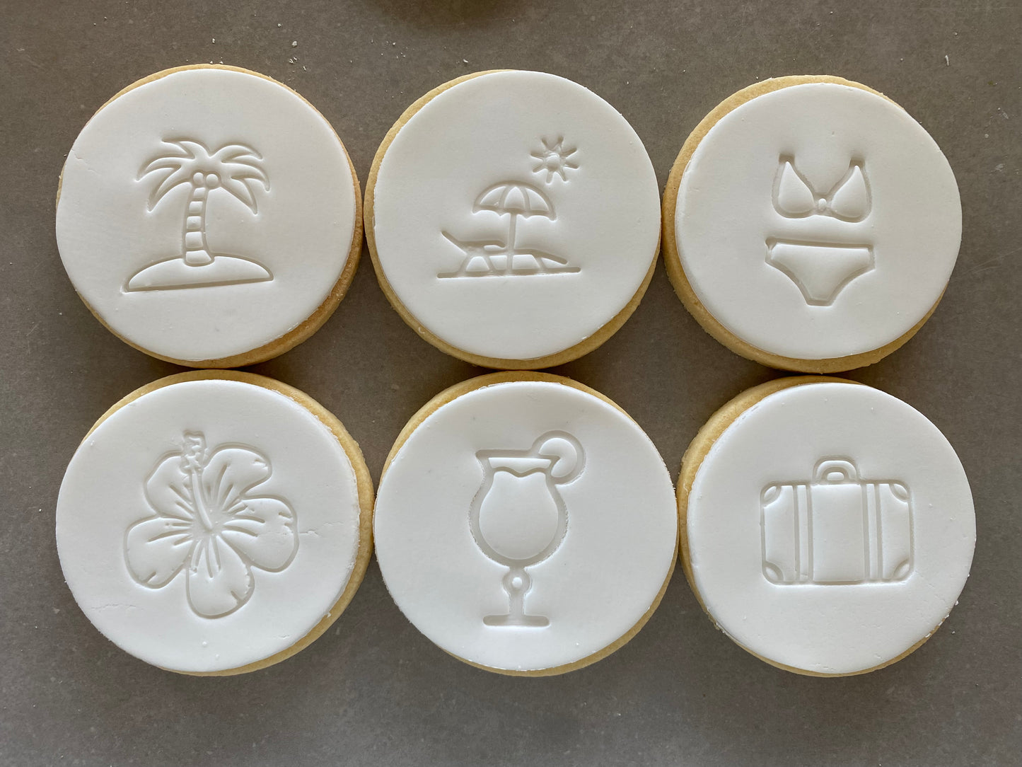 Fondant cookies, Gift Boxes, Delivery Australia – Bellomonte Biscuits