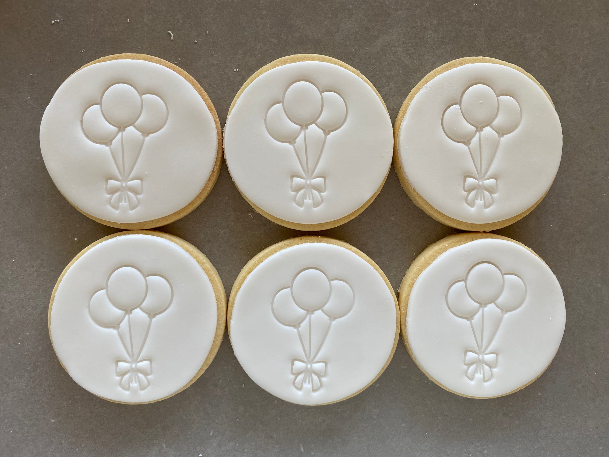 Fondant cookies, Gift Boxes, Delivery Australia – Bellomonte Biscuits
