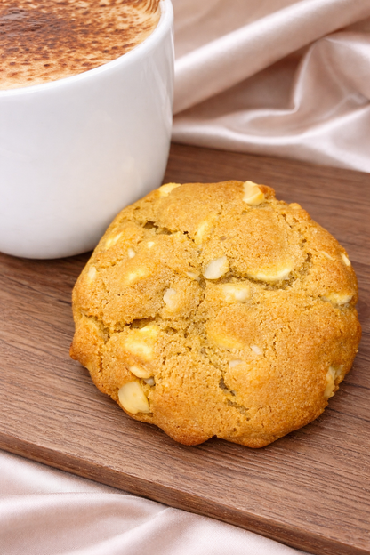 White Choc Chip & Macadamia