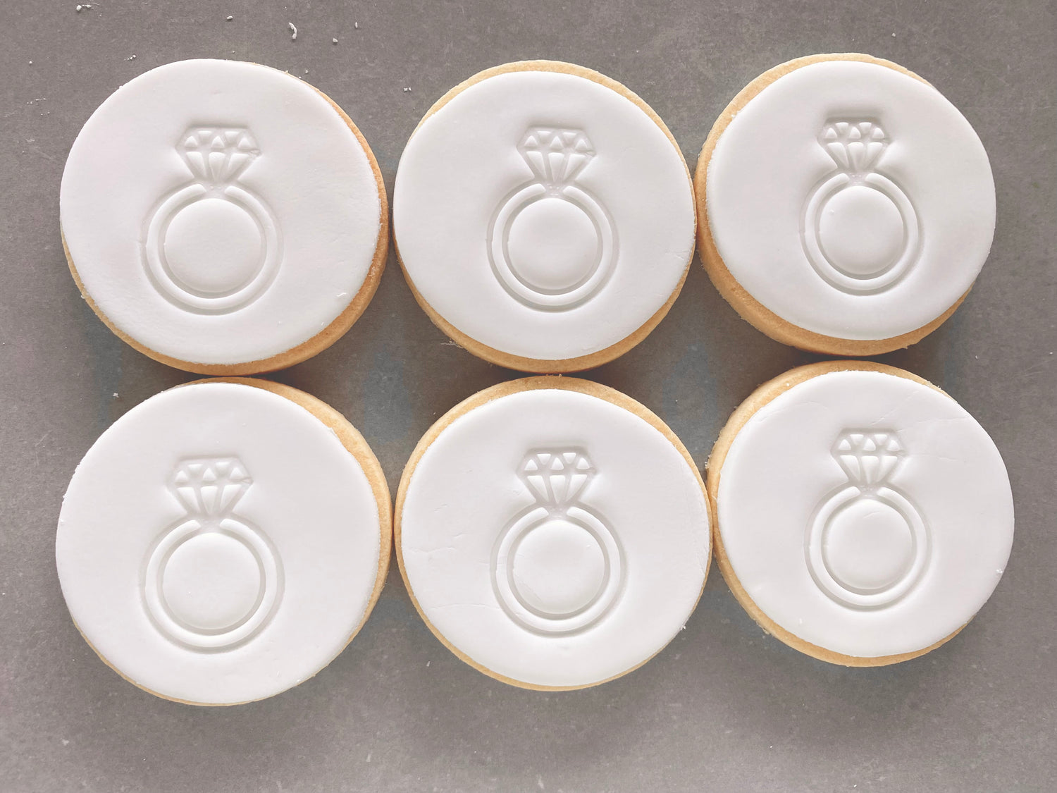 Fondant cookies, Gift Boxes, Delivery Australia – Bellomonte Biscuits